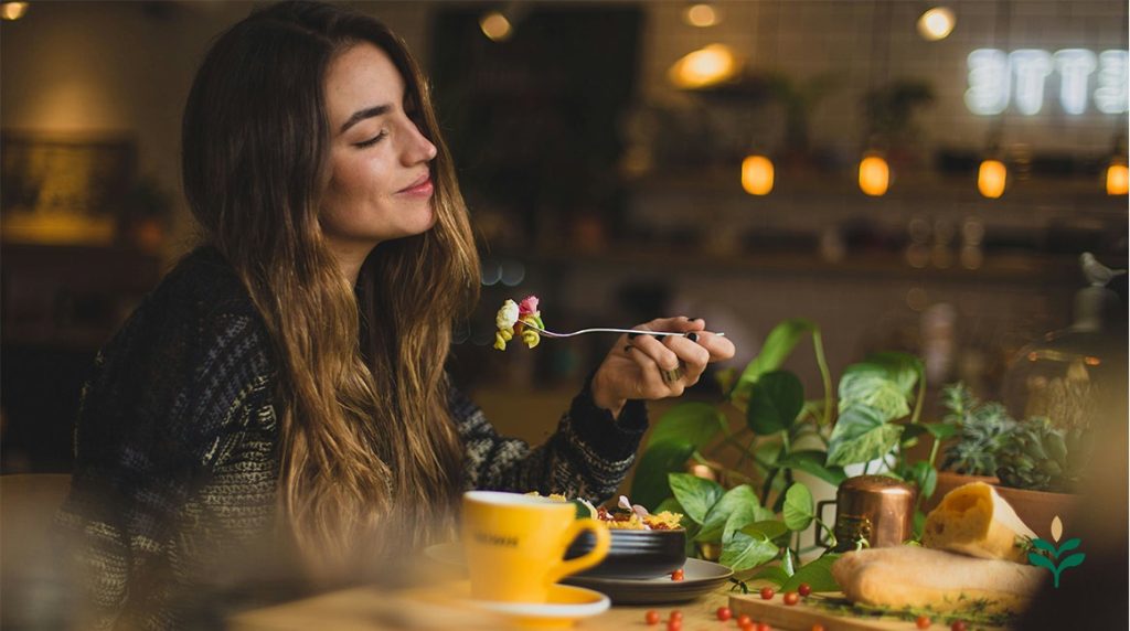 In addition to physical health, some foods are also beneficial for mental health