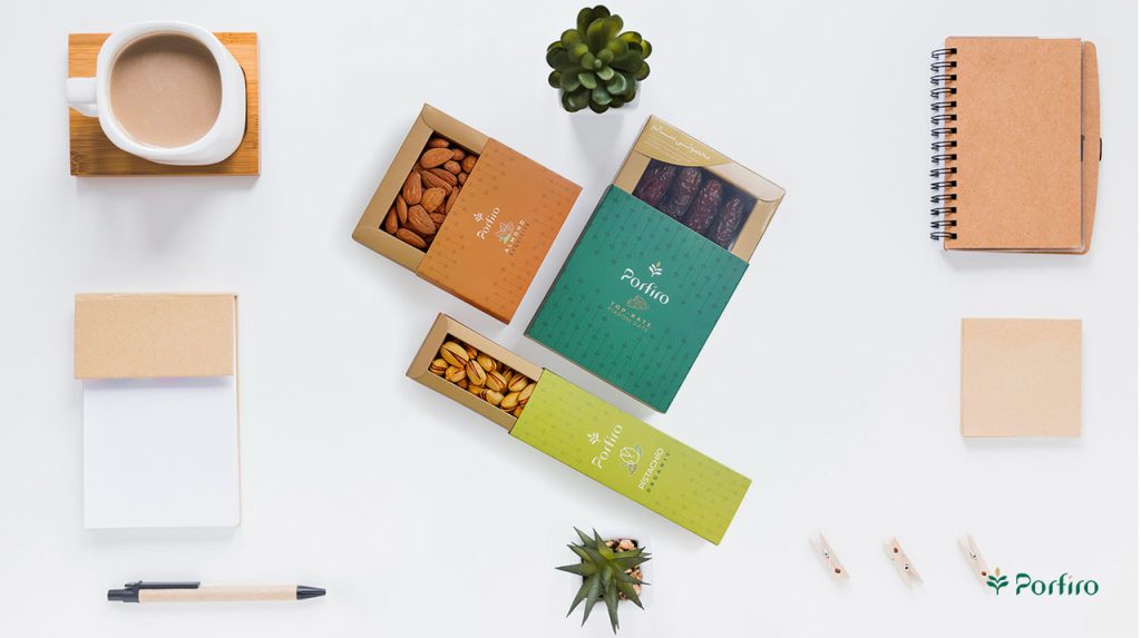 Piarom dates, pistachios, and almonds from the Porfiro brand in the article How to read food labels?